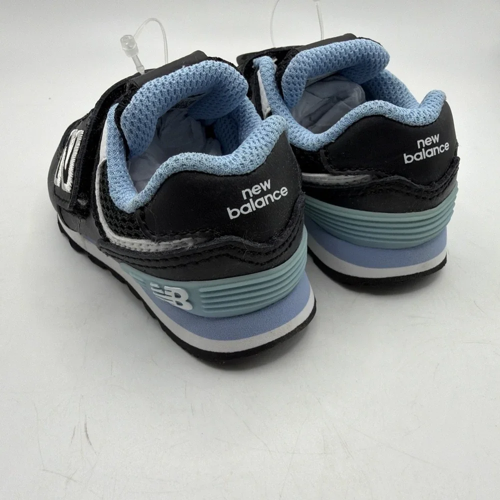 New Balance 574‎ Athletic Shoe New Size 4 Baby/Toddler